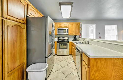 Pet-Friendly Moody Home with Fire Pit and Large Yard! - Foto 9