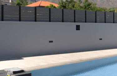 Monti Luxury Villa, with Heated Pool & Hot Tub - Foto 24