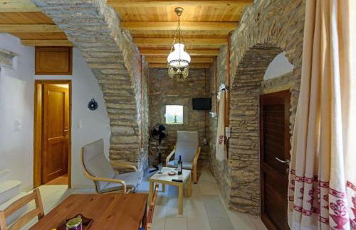 Petrino House - Photo 17