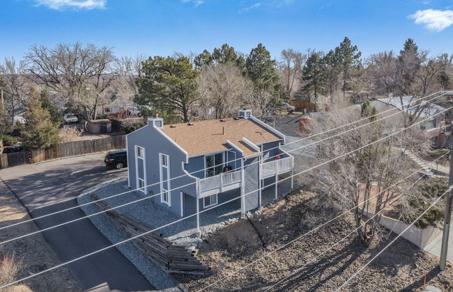 Mid-GoodnightVenture - Foto 42