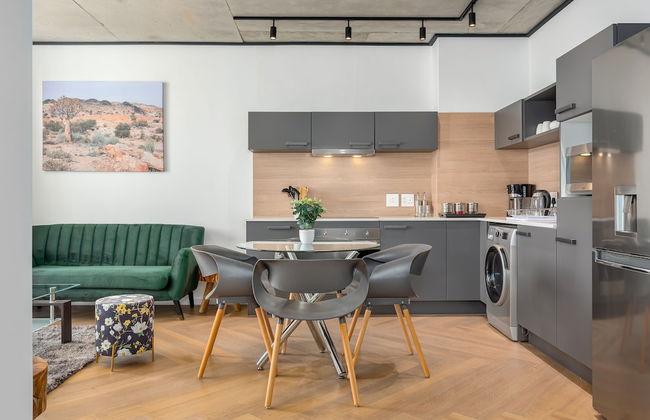 Bridgewater One Luxury Apartments - Photo 80