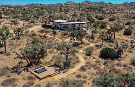 Skyline Ridge- Modern Residence w Sprawling Views - Foto 52