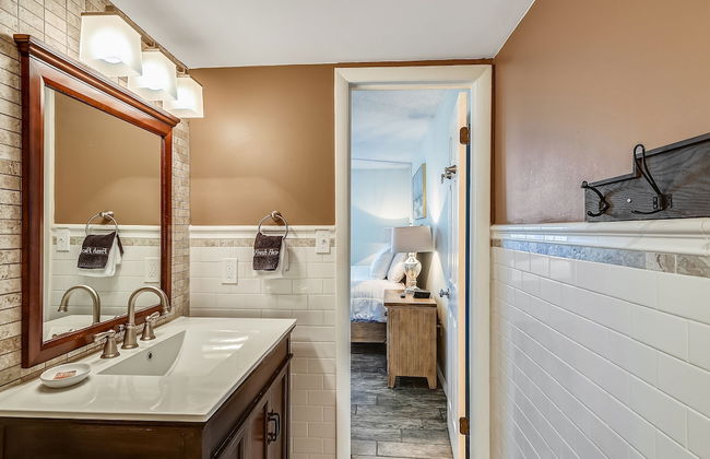 Dolphin Point 103b 2 Bedroom Condo by RedAwning - Foto 23