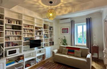 Grand loft lumineux, hyper centre & parking privé - Foto 1