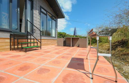 Midway Lodge - Photo 20