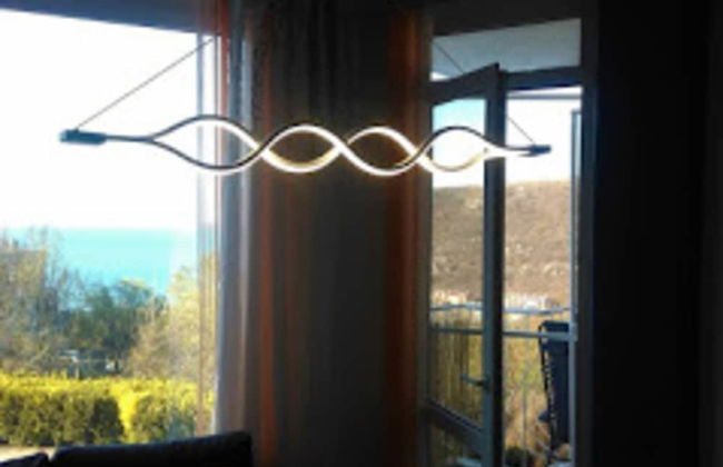 Stunning Beach Apart-sleeps 5! Pool & Sea Views! - Foto 4