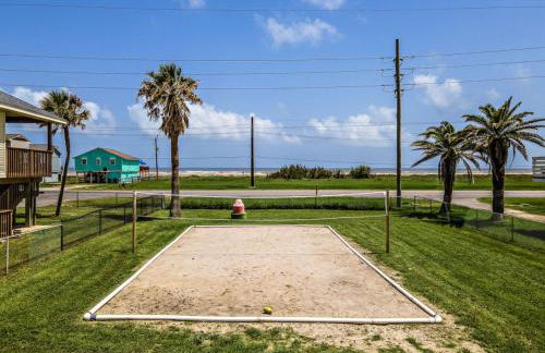 Beach Home with Cowboy Pool, Big Deck and Ocean View - Photo 34