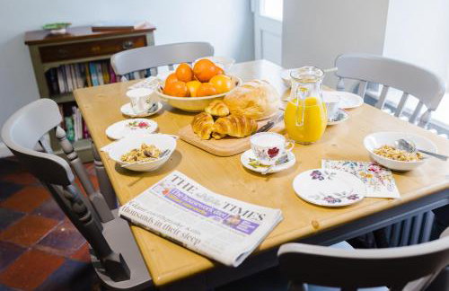 May Tree Cottage Manorbier 5 mins from the beach Sleeps 4 - Foto 36