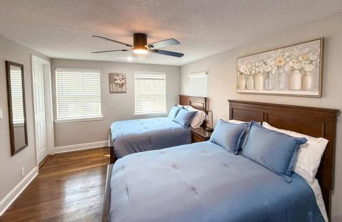 Jax 5BR Family Paradise -Hot Tub-Game Room-Patio- - Photo 4