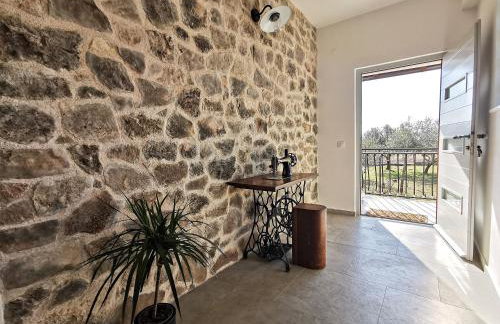 Grandfather's House - Photo 21