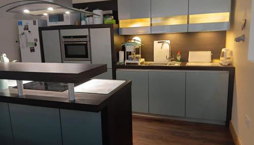 Modern Town Centre 2 Story 2 Bedroom Apartment - Foto 2, stove, toaster