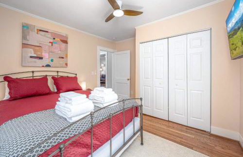 Stylish Durham Retreat - Walkable Sleeps 6 - Foto 44