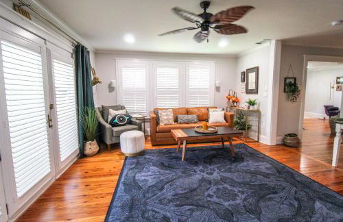 The Moody Manor -Luxurious Home Recently Renovated Close to Beach and Downtown - Foto 10