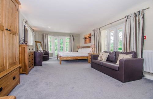 Royal Lodge - Foto 24