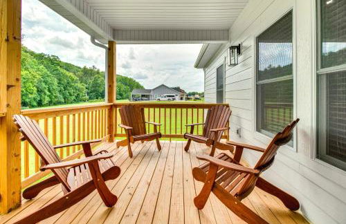 Flippin Vacation Rental Walk to White River! - Foto 1