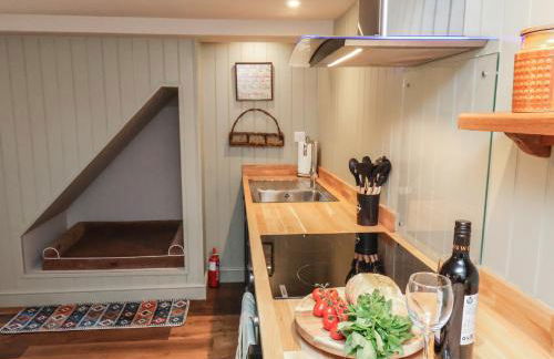 A Stones Throw - Foto 18