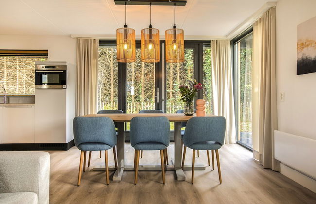 Villa in Hellevoetsluis Near North Sea Beach - Photo 19