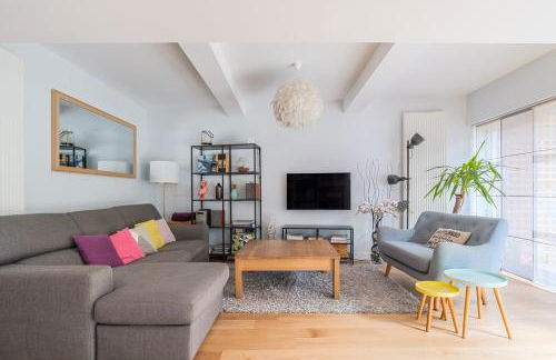 Apt T5 rénové avec bureau jardin et parking en centre ville - Foto 12