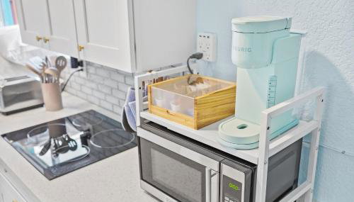 Private Retreat with Yard Near Hard Rock Stadium - Foto 4