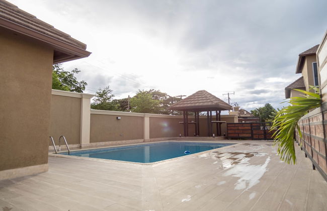 Luxury 3 Level Town House - Foto 17