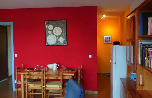 4SOM5- Appartement T2 avec jolie vue sur les collines - Foto 8