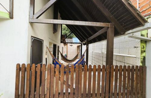 Chalé Aconchegante em Condomínio no Centro - Foto 46