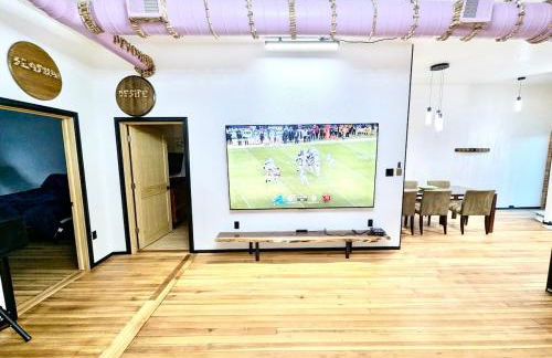 The Upstairs Escape - Foto 8