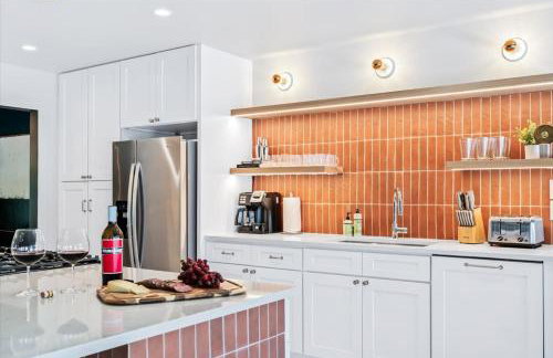 Hot Tub Pool + Firepit + Gameroom ~ Guesthouse - Foto 66