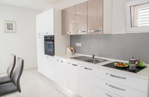 Villa Macanovi dvori with private pool - Photo 13