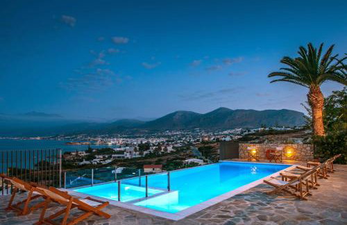 Almyra Seaside Villa with Private Pool - Sleeps 9 - Photo 6