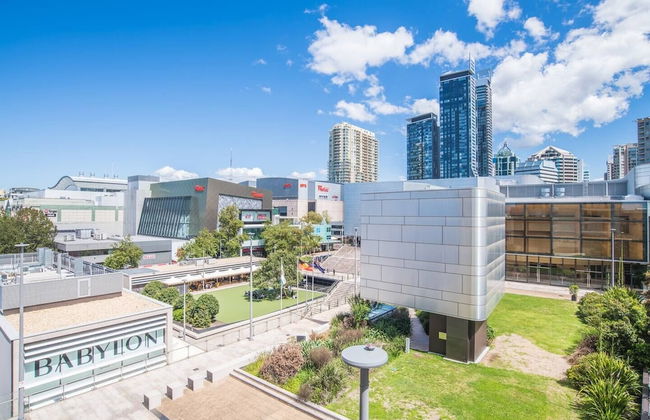 2bed Apartment! Modern Home for 4 at Chatswood - Photo 10