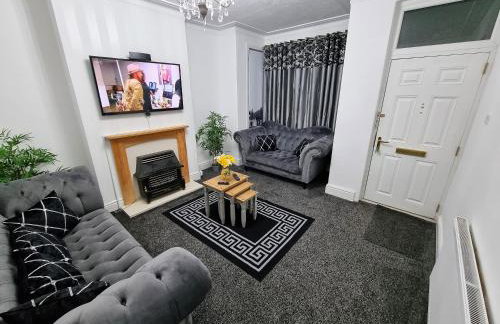 *12PR* Setup for your most relaxed & amazing stay + Free Parking + Free Fast WiFi * - Foto 2