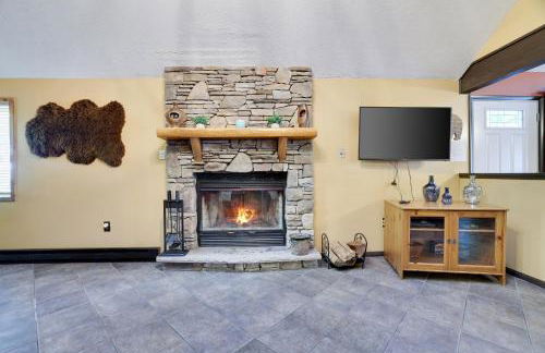 Chalet renovated Near Casino, Camelback , Kalahari 4bdrms firepit hot tub game room - Foto 17