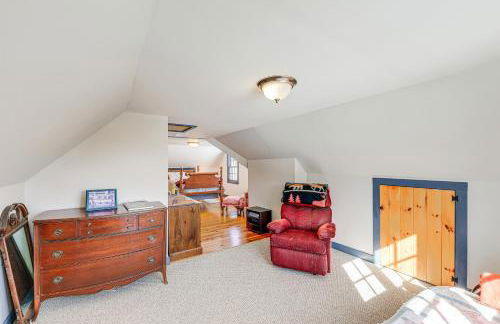 Charming Lovell Farmhouse - 17 Acres with Mtn Views! - Foto 31