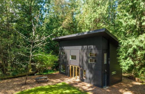 Guemes Island Road Modern Home - Foto 1