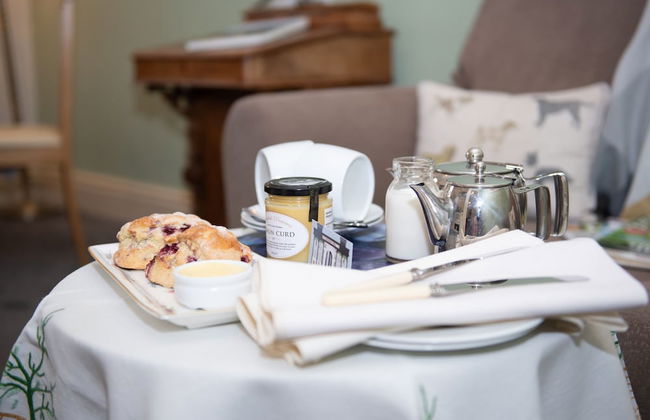 Milton House Studio Apartment Suites - Photo 77