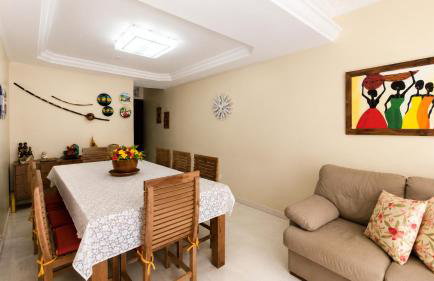 Apto Praia do Forte - Localização privilegiada 3 Quartos - Foto 2