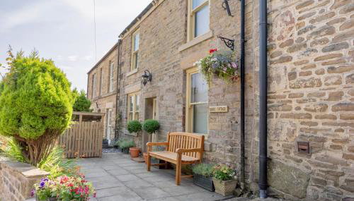 Danes Cottage - Luxury Peak District Retreat - Foto 2, Garden, furniture