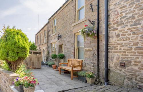 Danes Cottage - Luxury Peak District Retreat - Photo 2