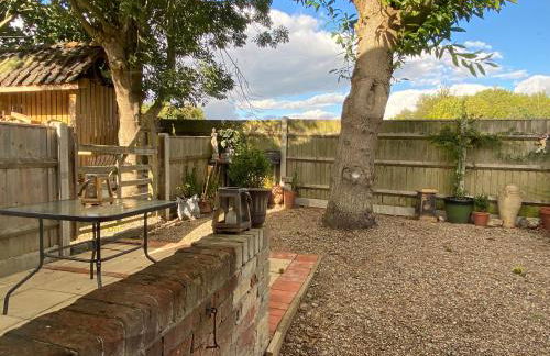 Betsey Trotwood. Historic stylish 2-bed cottage. - Foto 31