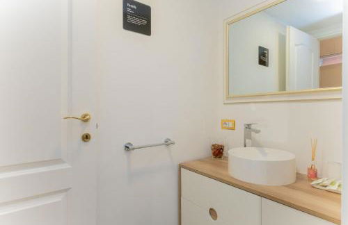 New Exclusive Apartment FONDAZIONE PRADA Tram to Duomo - Foto 12