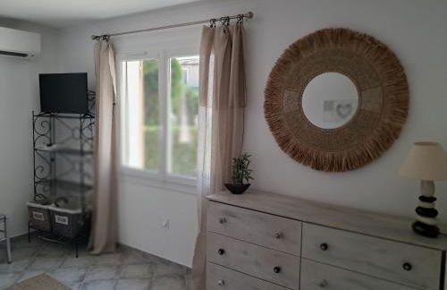 La maison de Manon, 4-5personnes, 75m2, centre village avec piscine privée - Foto 10