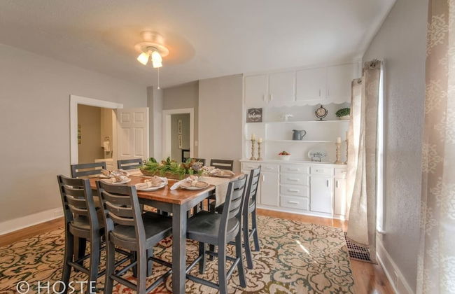 3BR Of Downtown King Bed, Dining, Has It All! - Foto 9