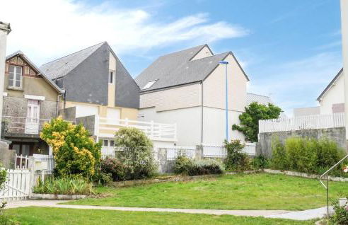 1 Bedroom Cozy Apartment In Pirou - Foto 8