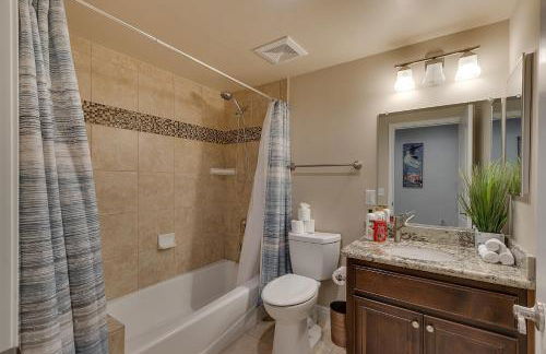 3987 - Upscale Townhouse Walk to Heavenly, Casino and Beach - Foto 20