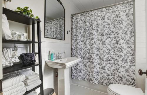 The Ginkgo Home on 5th, Downtown Hinton - Foto 33