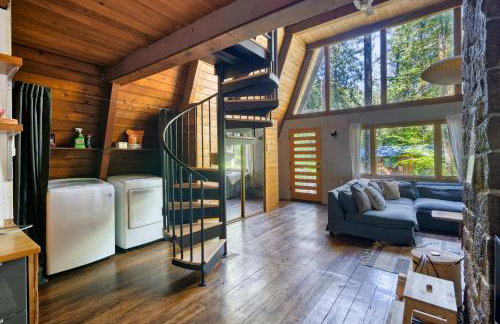 Modern A-Frame Cabin in the Woods - Foto 20