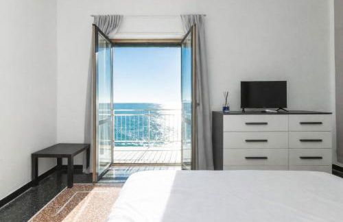 Villa 4 bedroom Vista Mare, Terrazza e Giardino - Foto 8