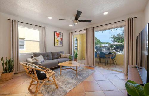 * NEW * Serene Retreat / Private Patio & Pool * - Foto 8