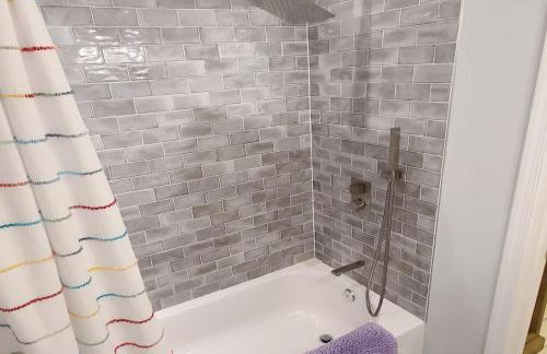 14th 99 Walk Score 3 mins to Metro rail - Foto 9